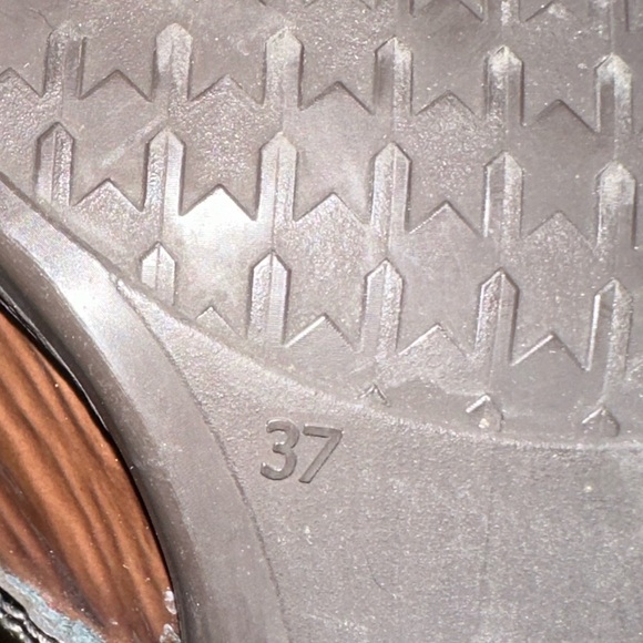 Hispanita Size 37 - Picture 7 of 8